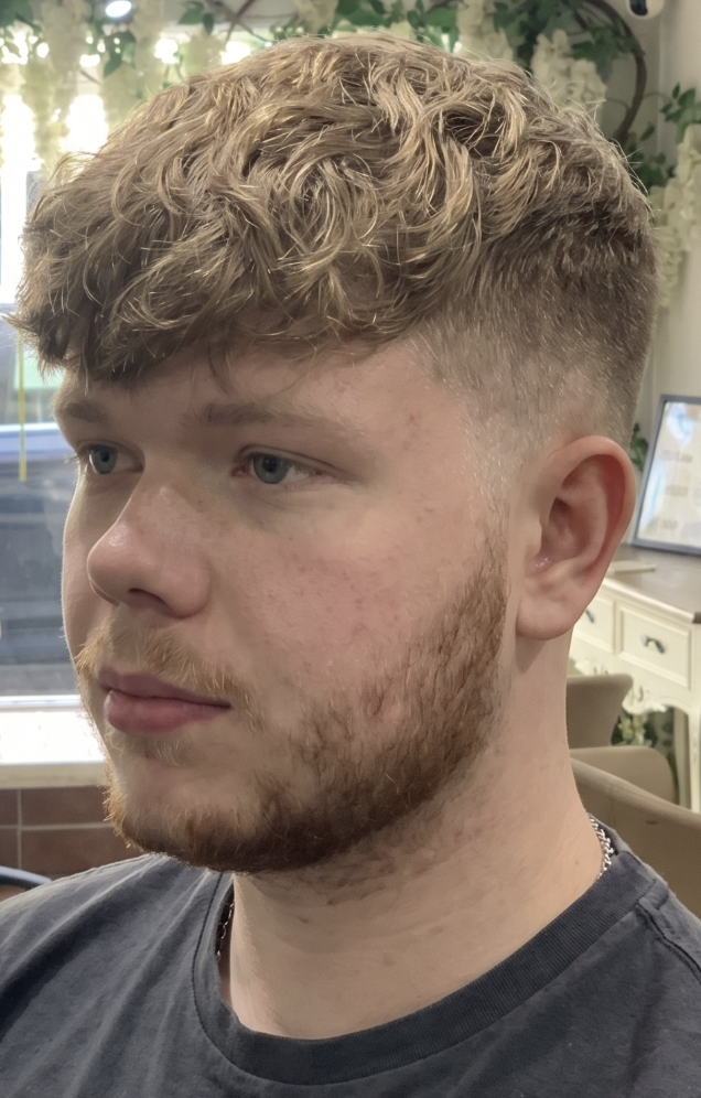 Are Men’s Hair Systems Noticeable? The Honest Answer